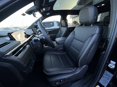 New 2025 GMC Sierra EV Denali image 24