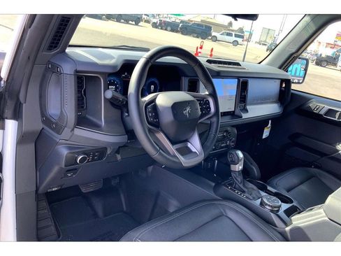 New 2025 Ford Bronco Badlands w/ Sasquatch Package image 21