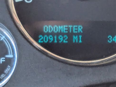 Used 2013 GMC Sierra 2500 SLT w/ SLT Convenience Package image 2