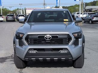 Used 2024 Toyota Tacoma TRD Off-Road video 2