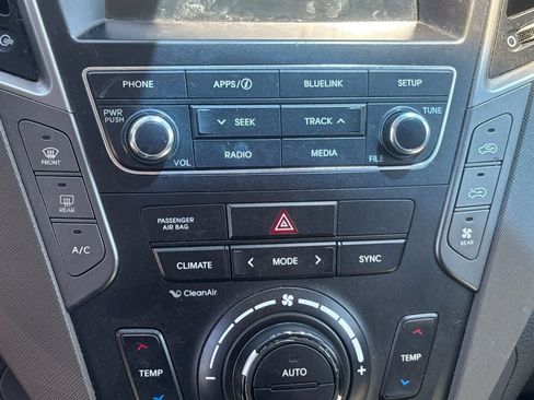 Used 2017 Hyundai Santa Fe SE w/ Cargo Package FWD image 21