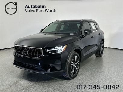 New 2025 Volvo XC40 B5 Core w/ Protection Package Premier