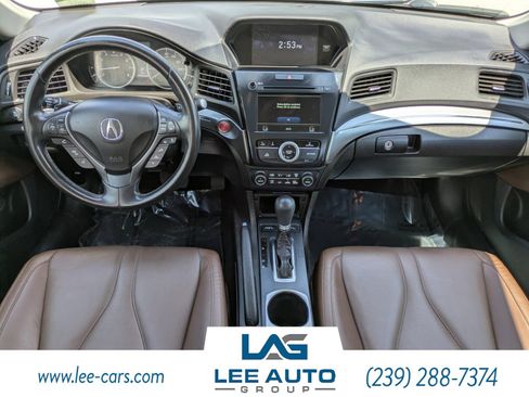 Used 2020 Acura ILX FWD image 11