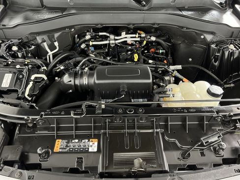 Certified 2022 Ford Explorer XLT AWD/4WD image 27