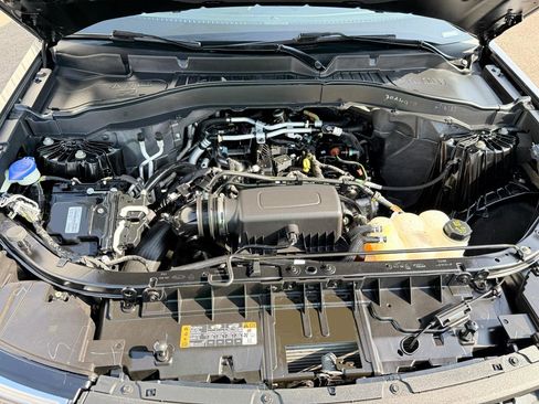 Used 2021 Ford Explorer 2WD image 26