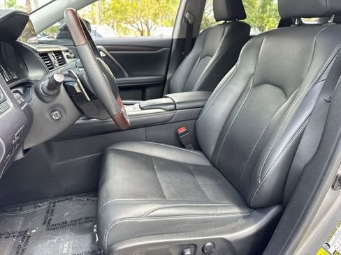 Certified 2022 Lexus RX 350 FWD w/ Premium Package image 11