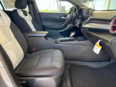 New 2026 Chevrolet Trax RS w/ Driver Confidence Package FWD image 17