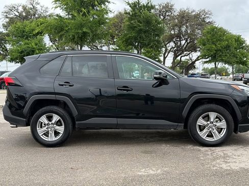 Certified 2025 Toyota RAV4 XLE FWD image 4