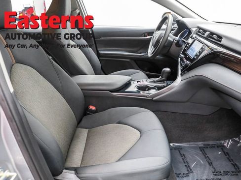 Used 2020 Toyota Camry LE w/ Fleet Convenience Package image 21