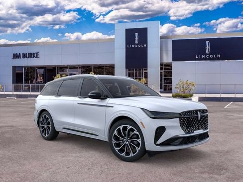New 2026 Lincoln Nautilus Reserve AWD/4WD image 7