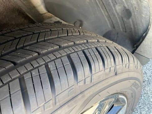 Used 2025 Hyundai Kona SEL FWD image 11