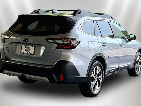 Certified 2022 Subaru Outback Limited AWD/4WD image 5