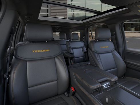 New 2025 Ford Expedition Tremor image 10