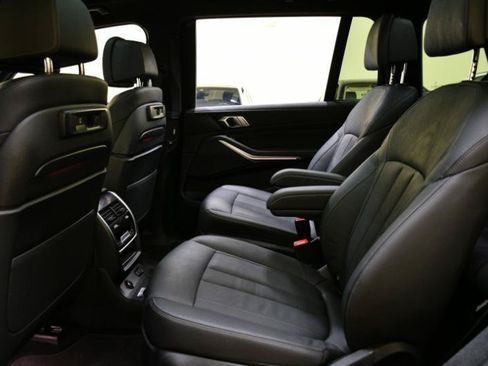 Used 2022 BMW X7 xDrive40i w/ Premium Package AWD/4WD image 51