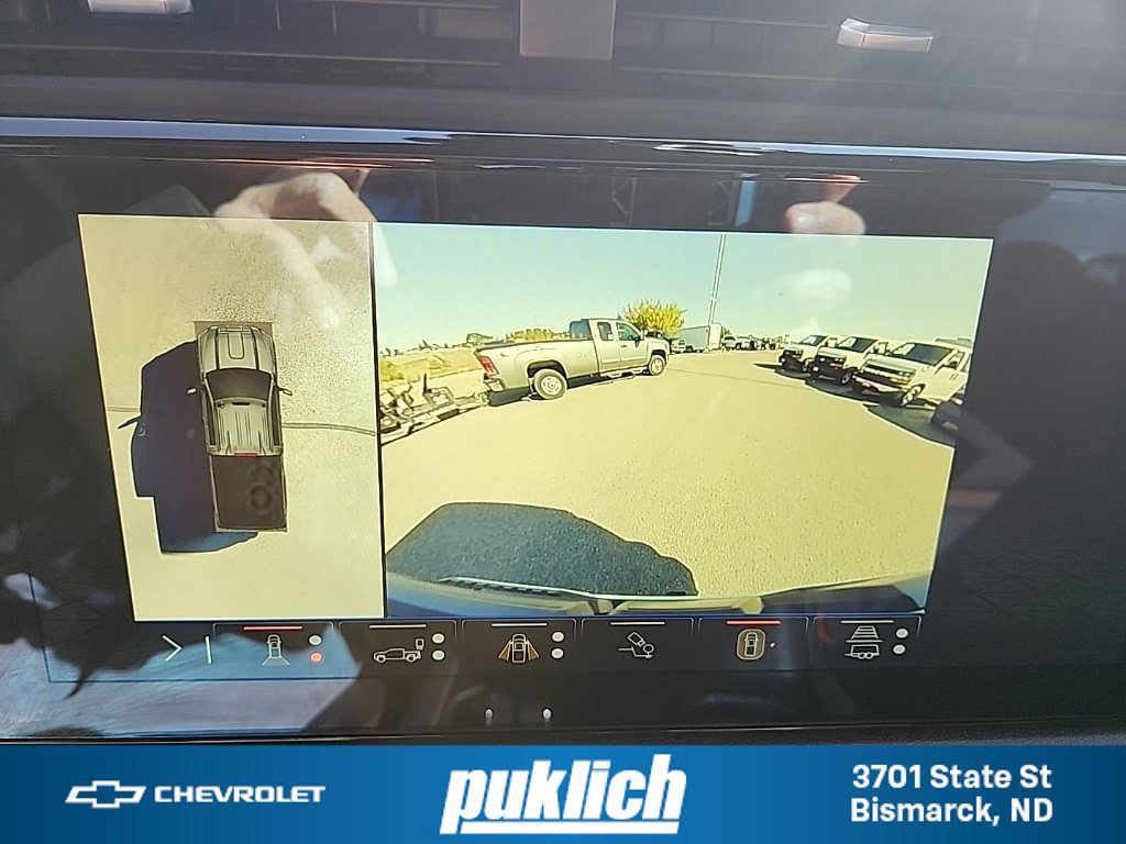 Used 2025 GMC Sierra 2500 AT4 w/ AT4 Premium Plus Package AWD/4WD image 23