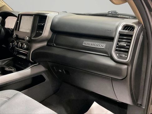 Used 2019 RAM 1500 Big Horn AWD/4WD image 18