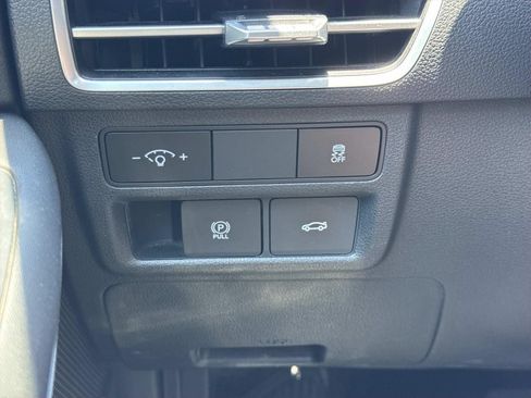 Used 2025 Hyundai Sonata SEL FWD image 19