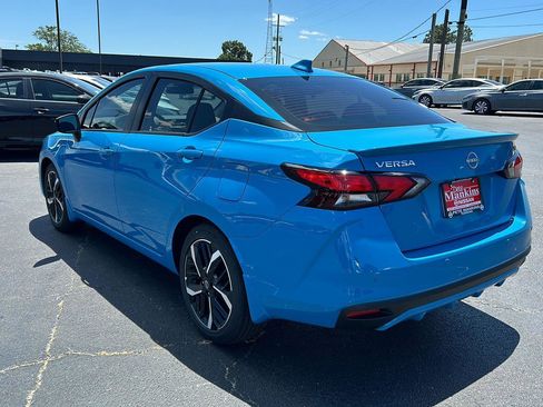 New 2025 Nissan Versa SR w/ Trunk Package image 4
