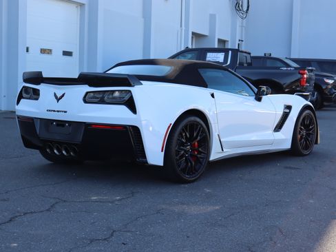 Used 2016 Chevrolet Corvette Z06 w/ 3LZ Preferred Equipment Group image 10