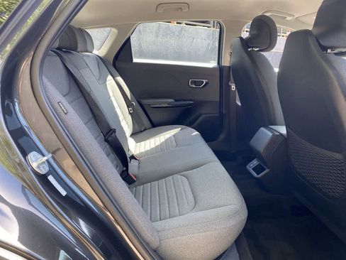 Used 2025 Kia K4 EX FWD image 18