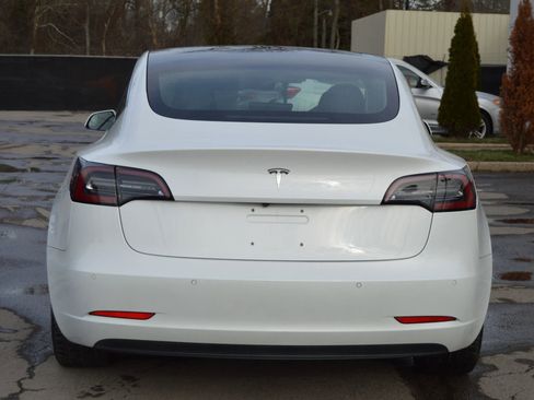 Used 2018 Tesla Model 3 Long Range image 5