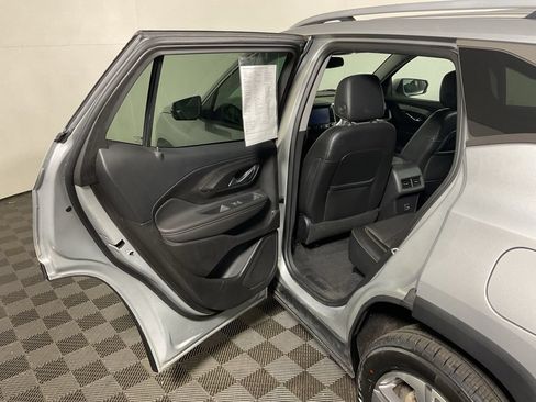 Used 2019 GMC Terrain SLT w/ Preferred Package AWD/4WD image 29