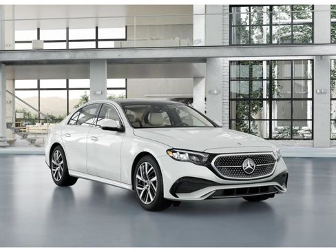 New 2026 Mercedes-Benz E 450 4MATIC Sedan image 8