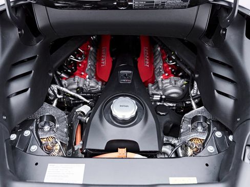 Used 2024 Ferrari SF90 Spider AWD/4WD image 85