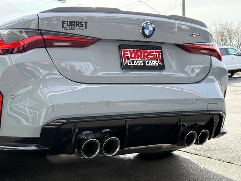 Used 2024 BMW M4 Coupe w/ M Driver's Package image 8