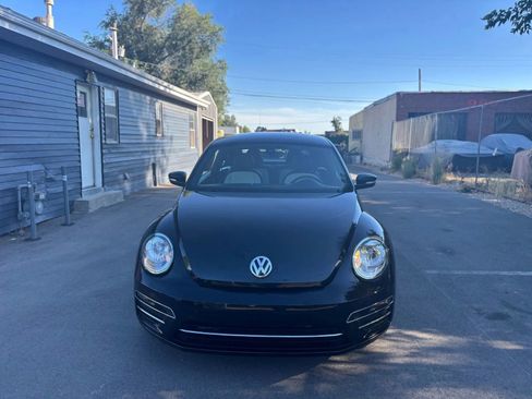 Used 2017 Volkswagen Beetle 1.8T SE image 2