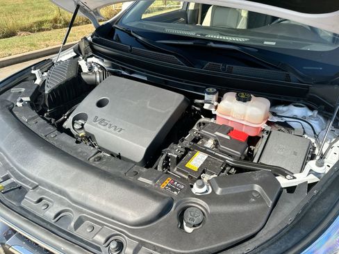 Used 2021 Buick Enclave Premium w/ Sun and Sites Package image 26