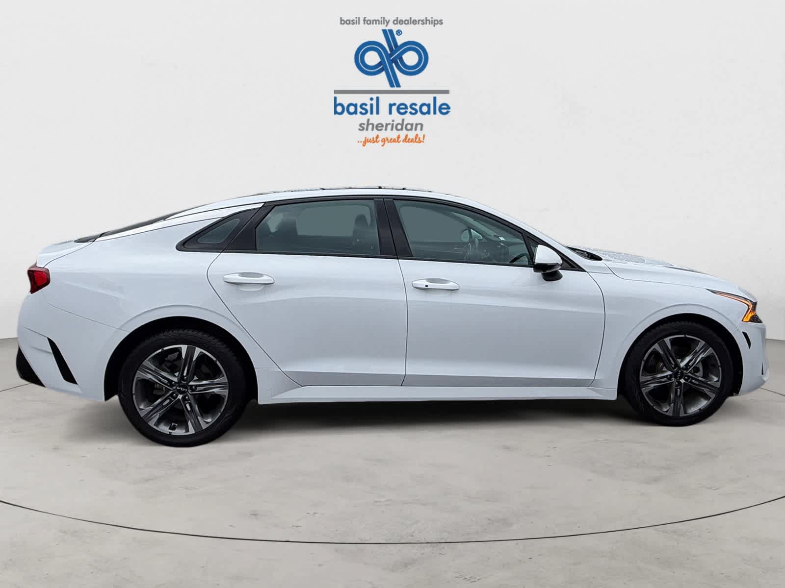 Used 2024 Kia K5 EX w/ EX Premium Package FWD image 8