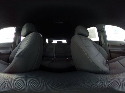 Used 2025 Chevrolet Equinox LT image 42