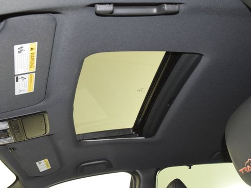 Certified 2022 Honda Passport TrailSport image 24