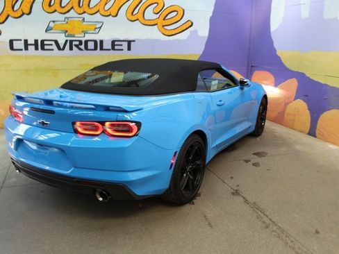 Used 2023 Chevrolet Camaro LT image 7