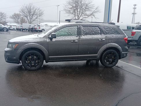 Used 2017 Dodge Journey GT w/ Driver Convenience Group image 10
