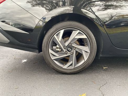 New 2025 Hyundai Elantra SEL w/ Cargo Package image 9