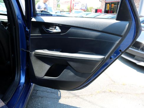 Used 2021 Kia Forte GT-Line image 36