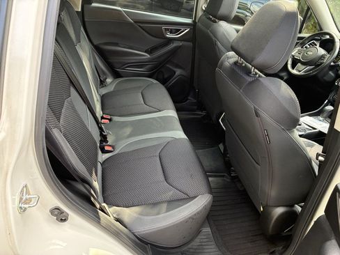 Used 2023 Subaru Forester Premium AWD/4WD image 18
