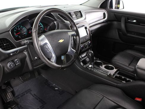 Used 2016 Chevrolet Traverse LT AWD/4WD image 19