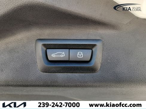 Used 2026 BMW X7 xDrive40i AWD/4WD image 12