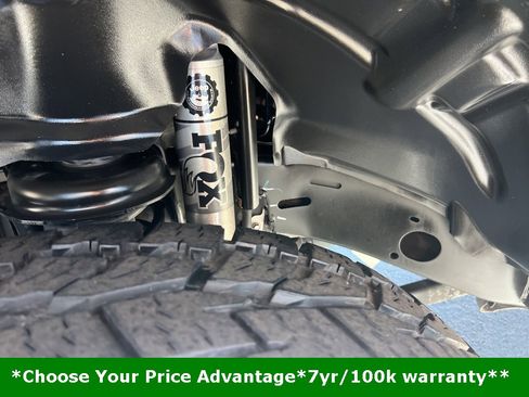 Certified 2022 Jeep Gladiator Willys image 15