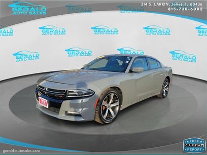 Used 2017 Dodge Charger SXT