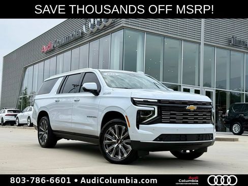 Used 2026 Chevrolet Suburban High Country AWD/4WD image 1