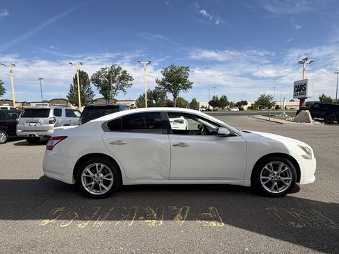 Used 2011 Nissan Maxima 3.5 S FWD image 4