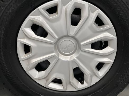 Used 2024 Ford Transit 250 Low Roof w/ Exterior Upgrade Package image 44