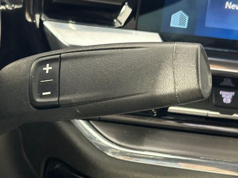 Used 2024 Chevrolet Silverado 2500 High Country w/ High Country Premium Package image 31