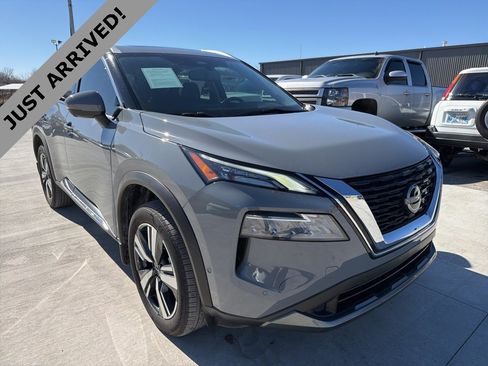 Certified 2023 Nissan Rogue SL w/ SL Premium Package image 3