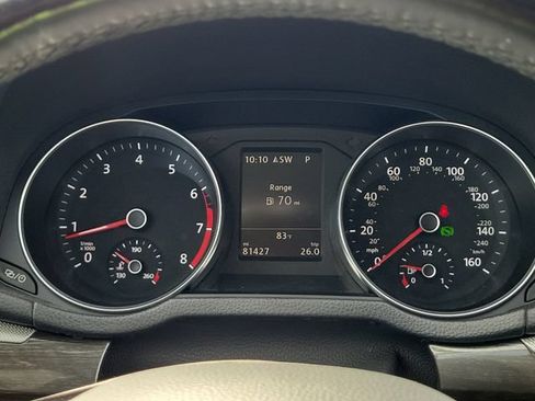 Used 2017 Volkswagen Passat 1.8T SEL Premium FWD image 23