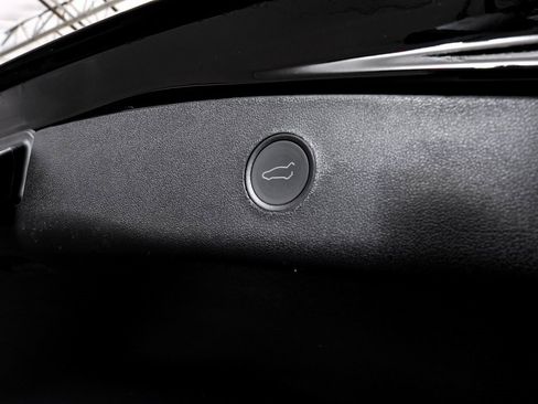 Used 2022 Tesla Model 3 Long Range image 62